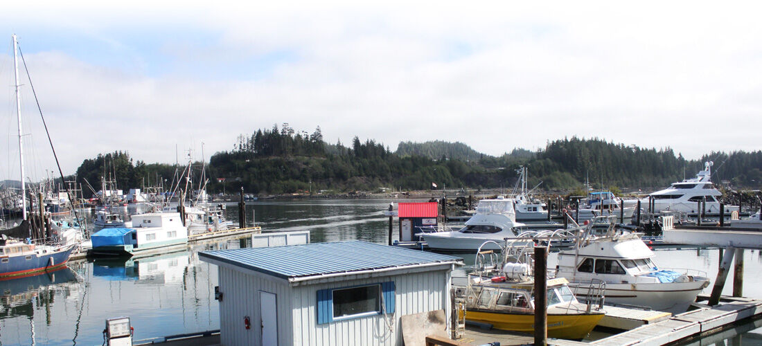 Quarterdeck Inn Port Hardy Dış mekan fotoğraf