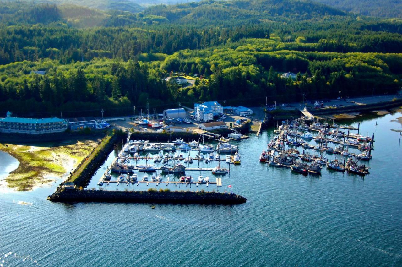 Quarterdeck Inn Port Hardy Dış mekan fotoğraf